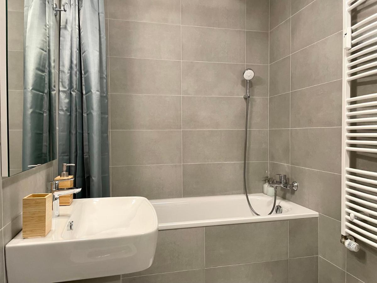 Central Stay Bratislava Eksteriør billede
