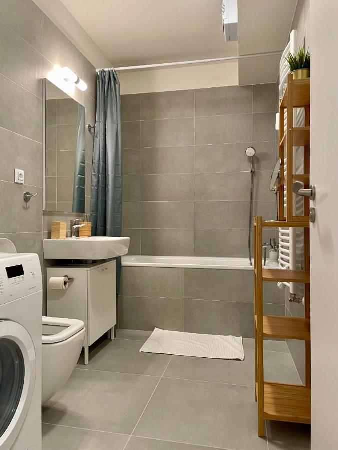 Central Stay Bratislava Eksteriør billede